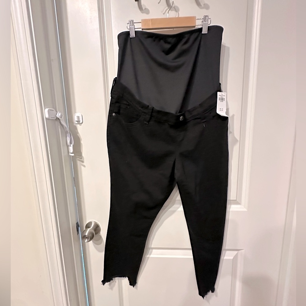A&F Maternity Super Skinny Ankle Jeans - 32 Short - NWT!